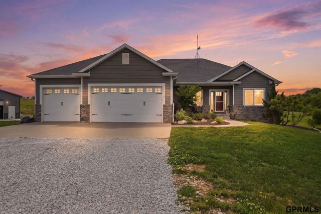 20550 SW Deer Track Circle, Martell, NE 68404