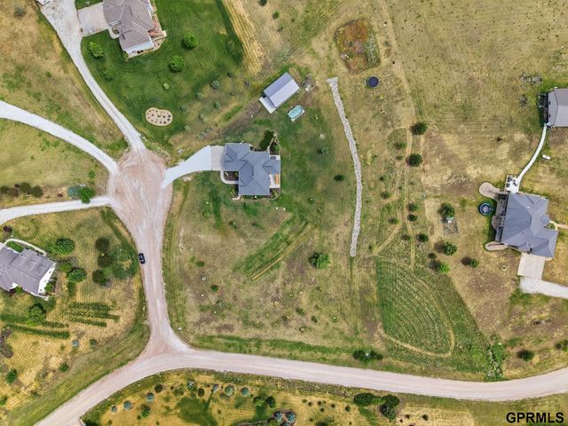 20550 SW Deer Track Circle, Martell, NE 68404