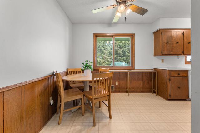 2271 335th Lane NE, Cambridge, MN 55008