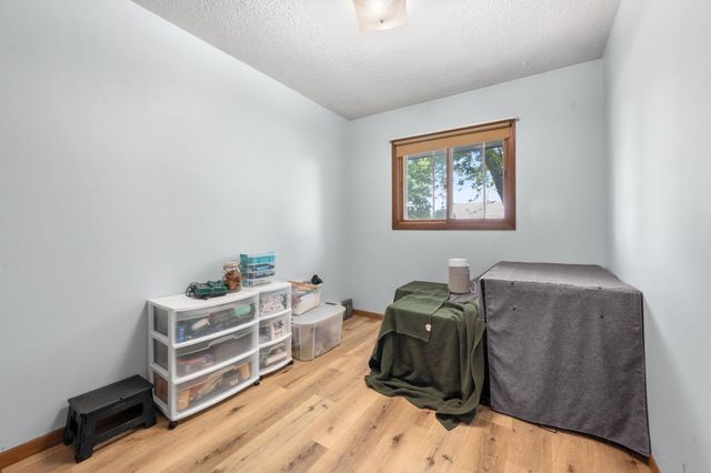 2271 335th Lane NE, Cambridge, MN 55008