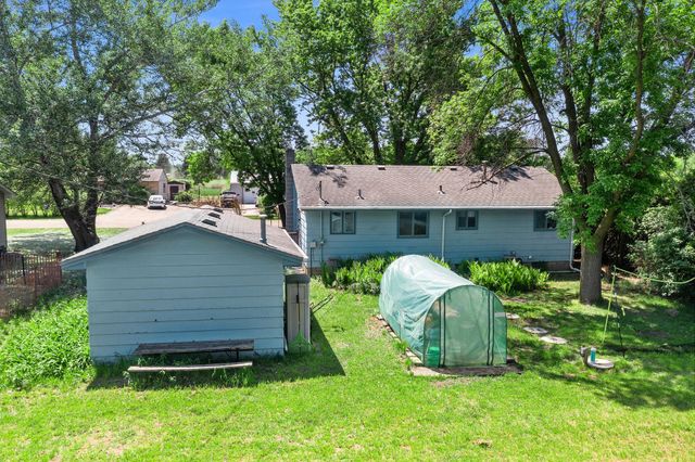 2271 335th Lane NE, Cambridge, MN 55008