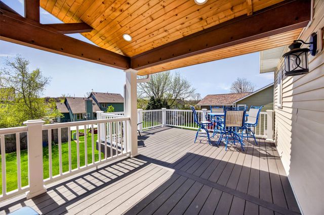 2507 E Marion Street, Des Moines, IA 50320