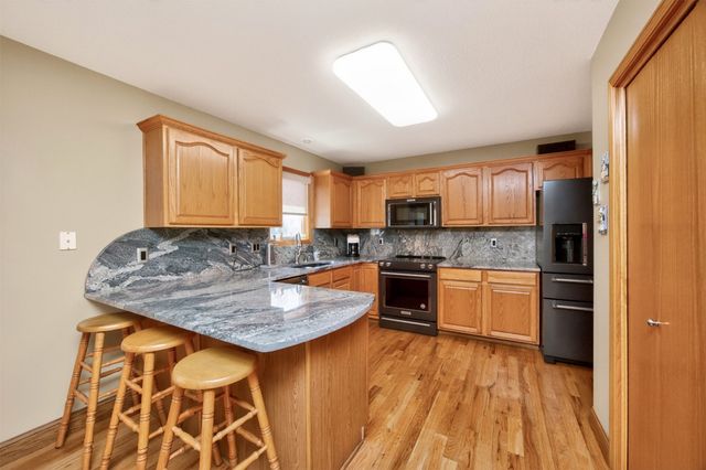 2507 E Marion Street, Des Moines, IA 50320