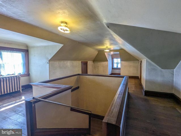 349 E MAIN ST, Lansdale, PA 19446