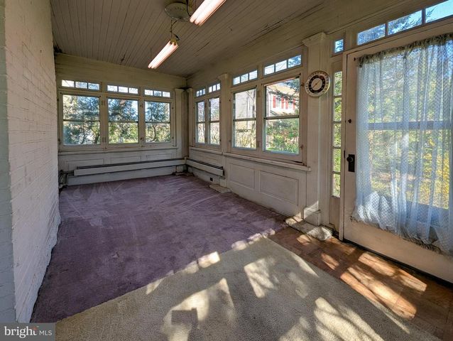 349 E MAIN ST, Lansdale, PA 19446