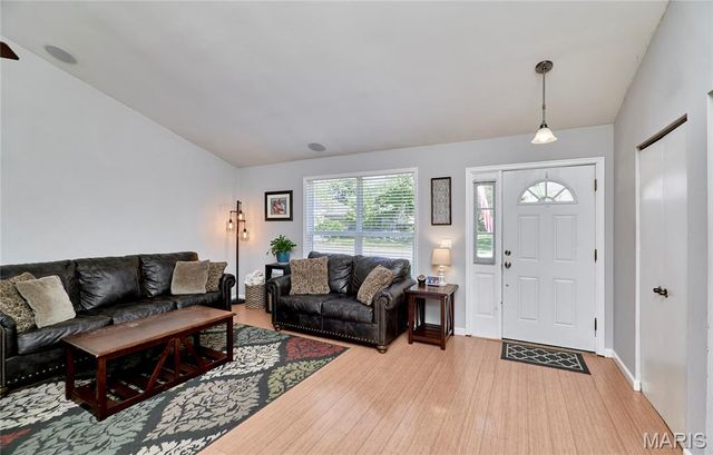 1705 Whispering Ridge Lane, St Peters, MO 63376
