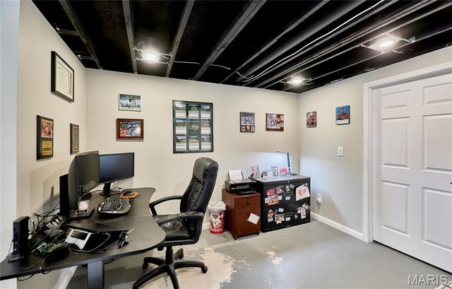 1705 Whispering Ridge Lane, St Peters, MO 63376