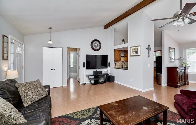 1705 Whispering Ridge Lane, St Peters, MO 63376