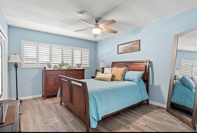 7461 W COUNTRY CLUB DRIVE N 108, Sarasota, FL 34243