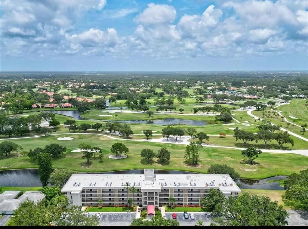 7461 W COUNTRY CLUB DRIVE N 108, Sarasota, FL 34243