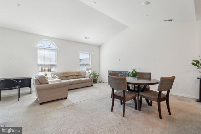 42116 PIEBALD SQ, Aldie, VA 20105