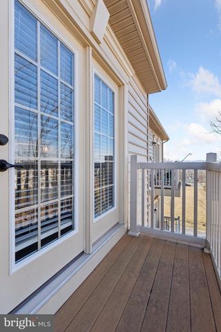 42116 PIEBALD SQ, Aldie, VA 20105