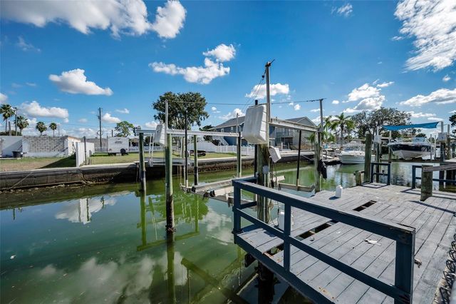 13930 SOMMERS AVENUE, Hudson, FL 34667