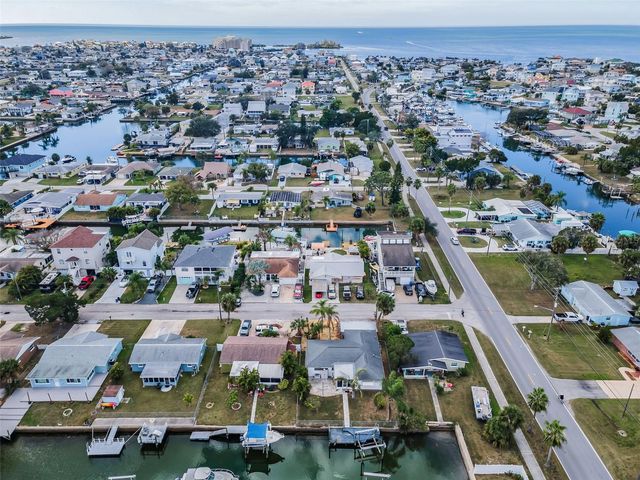 13930 SOMMERS AVENUE, Hudson, FL 34667