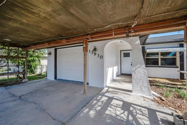 13930 SOMMERS AVENUE, Hudson, FL 34667