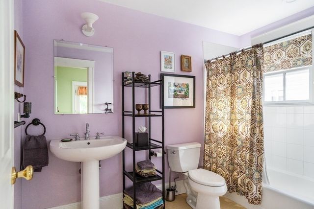 381 Huron Ave A, Cambridge, MA 02138