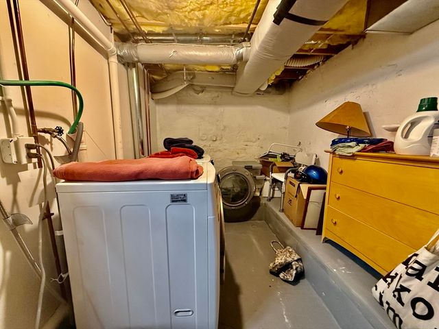 381 Huron Ave A, Cambridge, MA 02138