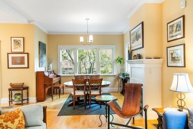 381 Huron Ave A, Cambridge, MA 02138