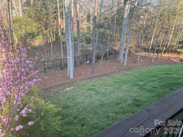 3928 Widgeon Way, Waxhaw, NC 28173