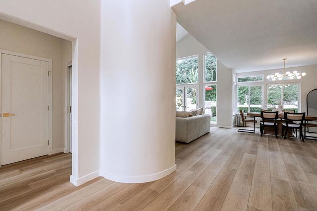 4436 Heritage Glen, San Diego, CA 92130