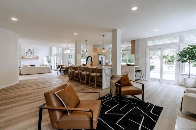 4436 Heritage Glen, San Diego, CA 92130