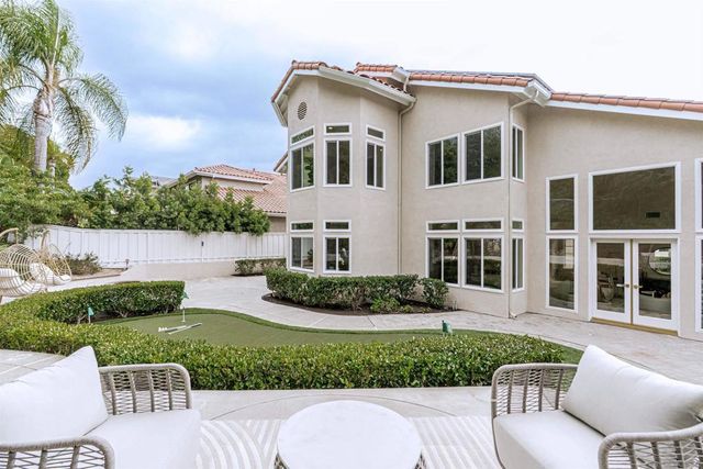 4436 Heritage Glen, San Diego, CA 92130