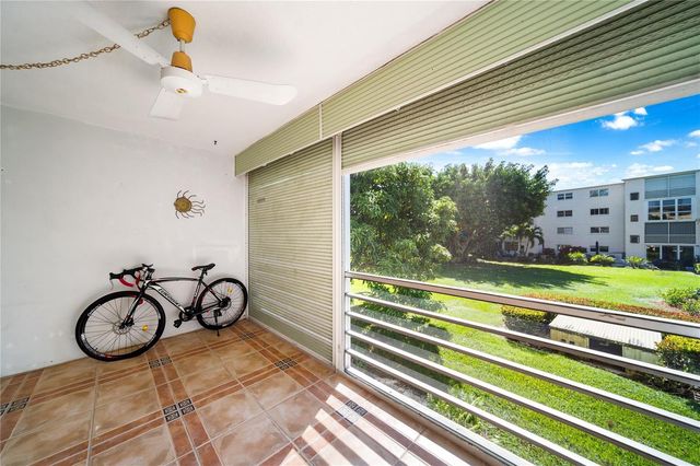 2615 NE 3rd Court 220, Boynton Beach, FL 33435