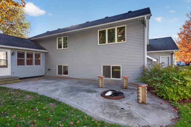 3032 Walter Street, Maplewood, MN 55109