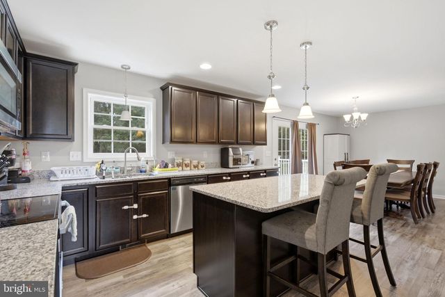 144 BRANT LN, Martinsburg, WV 25403