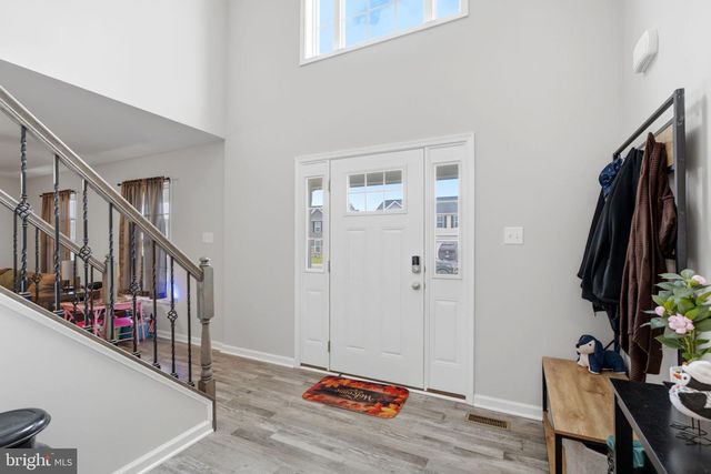 144 BRANT LN, Martinsburg, WV 25403