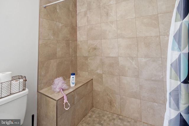 144 BRANT LN, Martinsburg, WV 25403