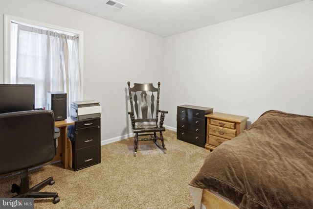 144 BRANT LN, Martinsburg, WV 25403