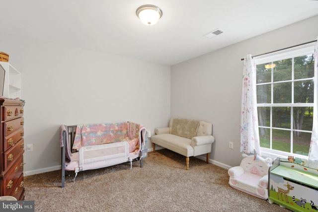 144 BRANT LN, Martinsburg, WV 25403
