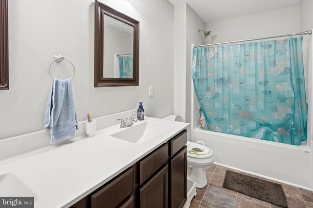 144 BRANT LN, Martinsburg, WV 25403