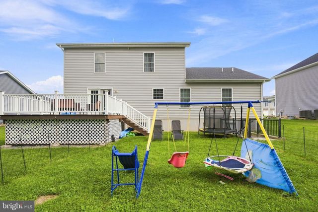 144 BRANT LN, Martinsburg, WV 25403