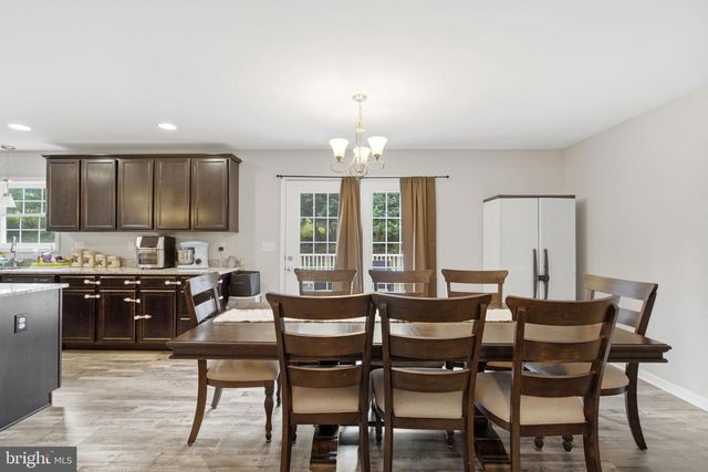 144 BRANT LN, Martinsburg, WV 25403