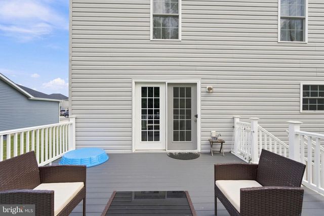 144 BRANT LN, Martinsburg, WV 25403