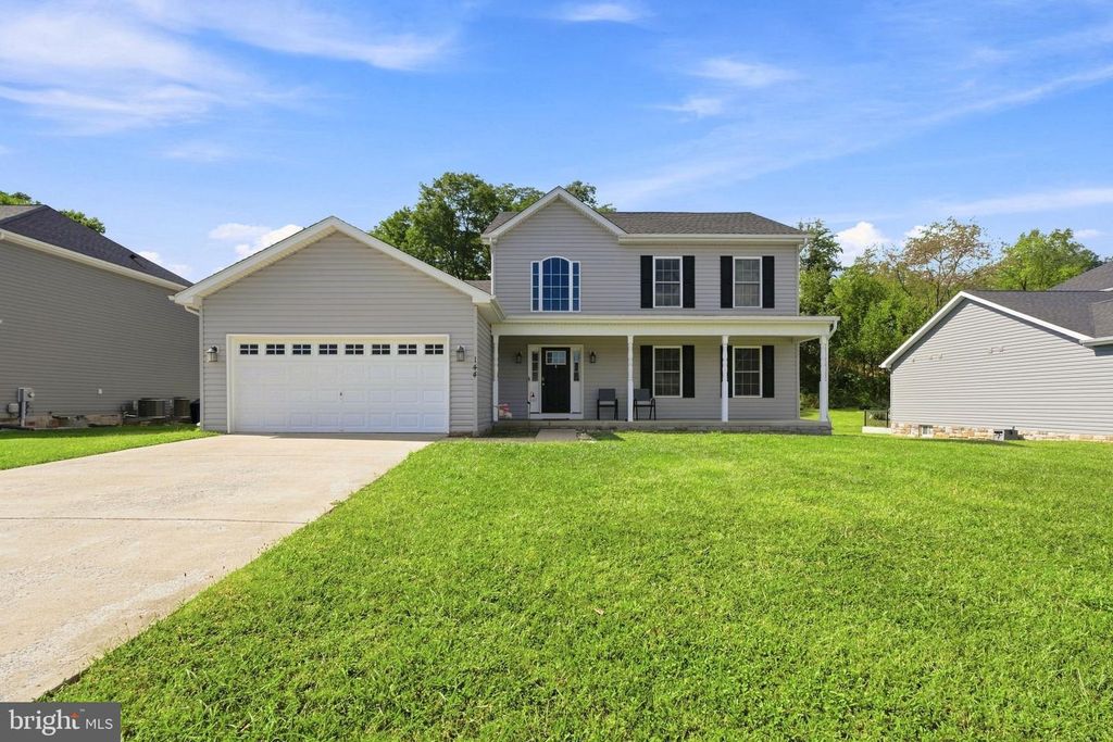 144 BRANT LN, Martinsburg, WV 25403
