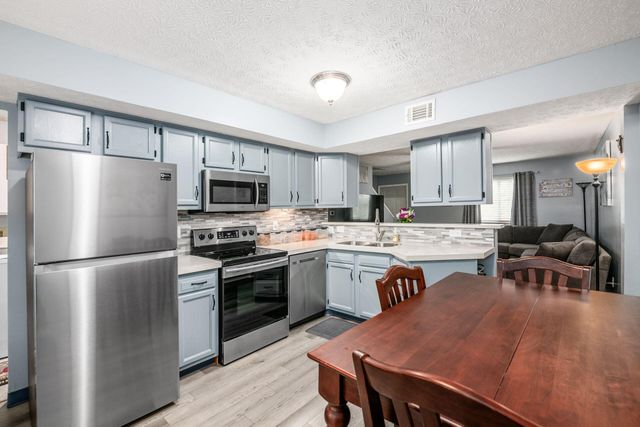 3258 Summerdale Lane, 41, Columbus, OH 43221
