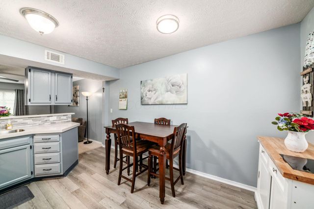 3258 Summerdale Lane, 41, Columbus, OH 43221