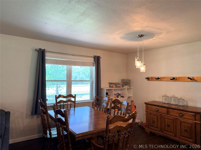 13729 Hwy 62, Tahlequah, OK 74464