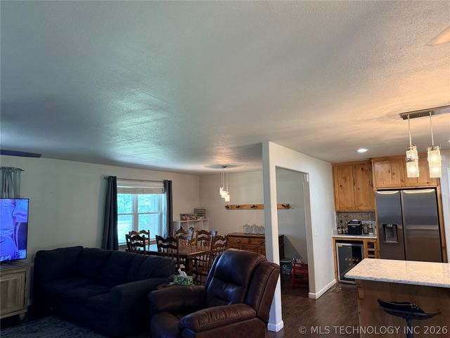13729 Hwy 62, Tahlequah, OK 74464