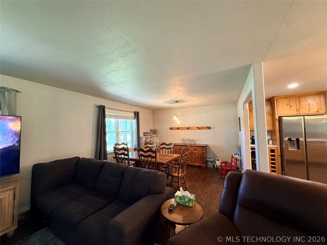 13729 Hwy 62, Tahlequah, OK 74464