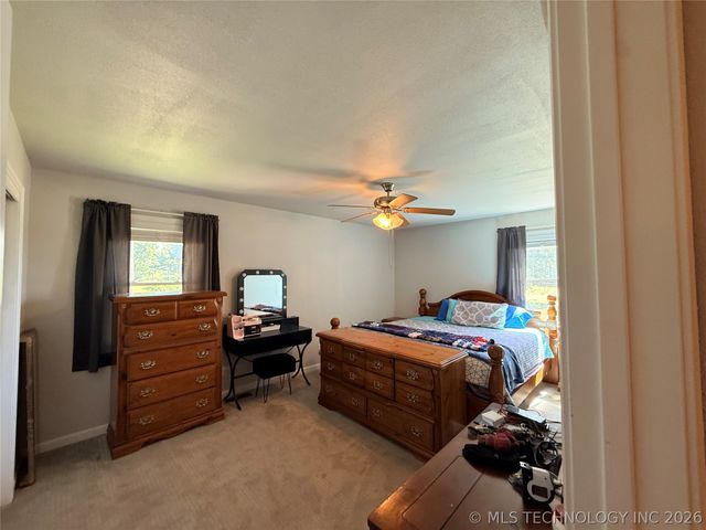 13729 Hwy 62, Tahlequah, OK 74464