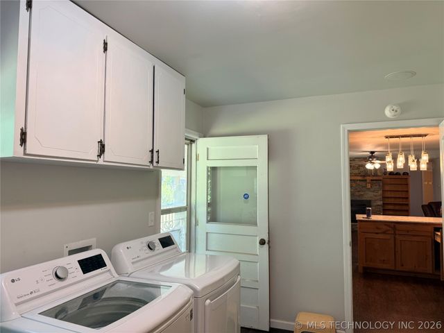 13729 Hwy 62, Tahlequah, OK 74464