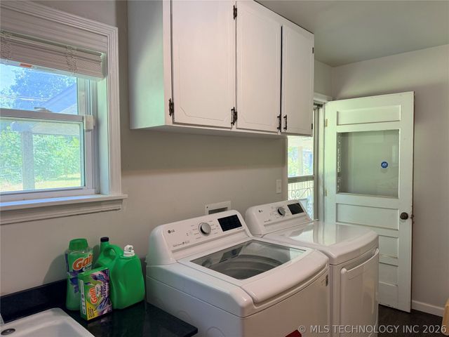 13729 Hwy 62, Tahlequah, OK 74464
