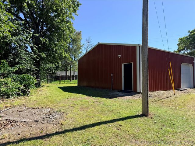 13729 Hwy 62, Tahlequah, OK 74464