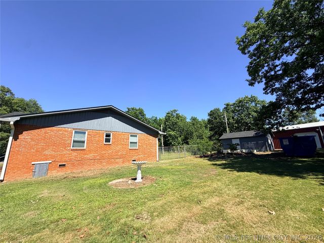 13729 Hwy 62, Tahlequah, OK 74464