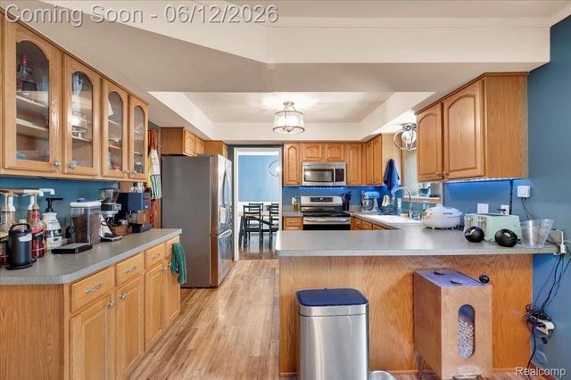 16625 Monticello Drive, Clinton Charter Township, MI 48038
