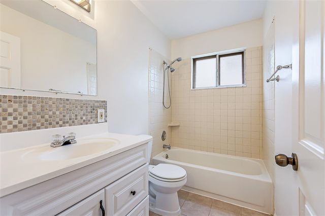 2221 Walter Drive, Ann Arbor, MI 48103